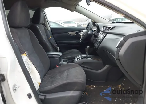 2015 Nissan Rogue Sv z USA, uszkodzony, nr VIN KNMAT2MT1FP527606